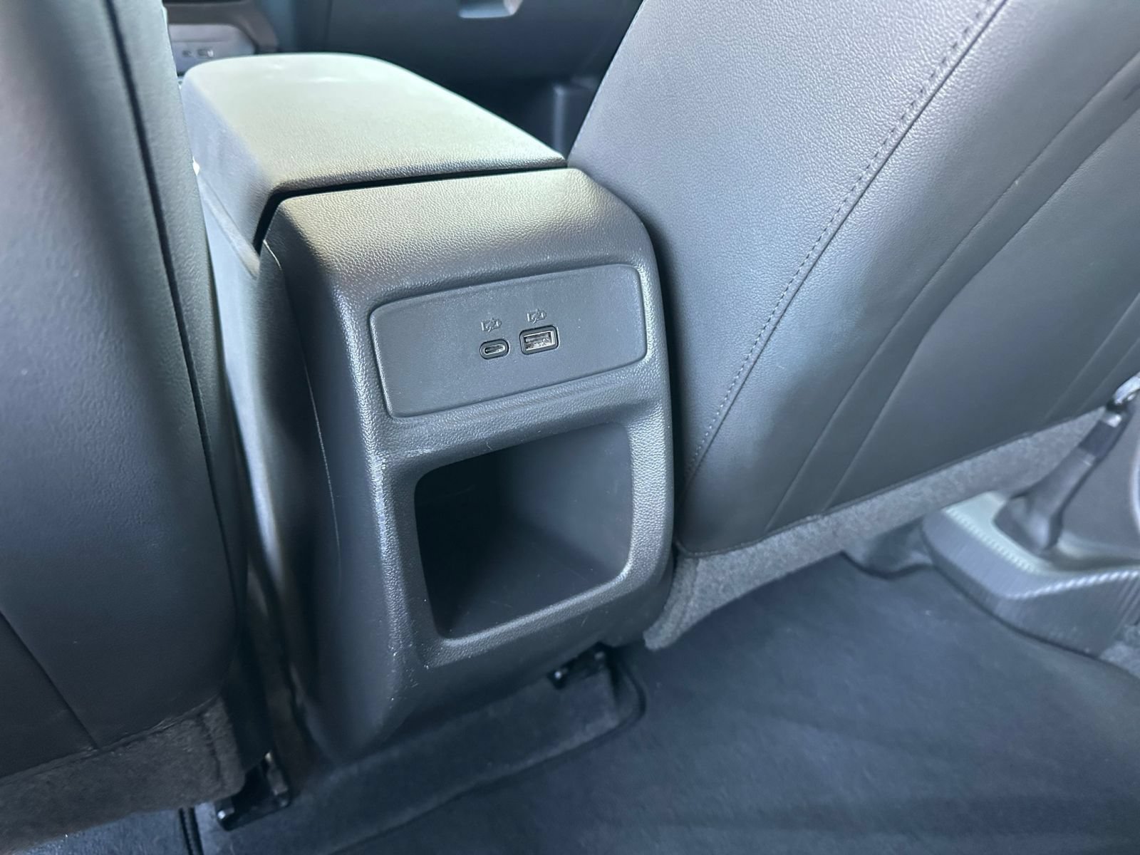Used 2025 Chevrolet Trax LT w/ LT Convenience Package FWD image 21