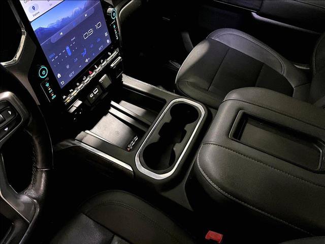 Used 2022 Chevrolet Silverado 1500 LTZ w/ LTZ Premium Package AWD/4WD image 15
