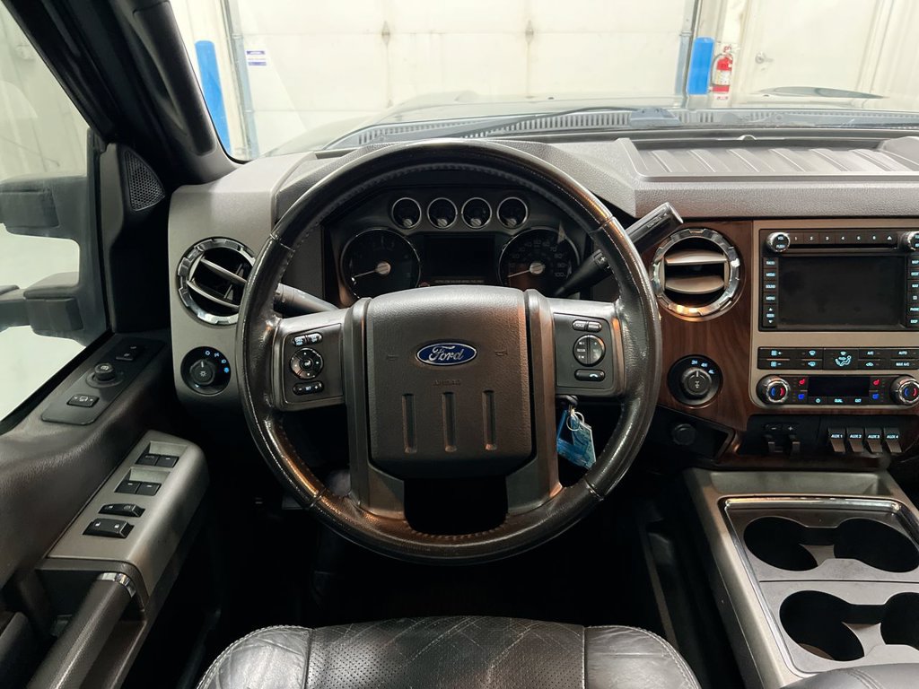 Used 2011 Ford F250 Lariat w/ Lariat Ultimate Pkg AWD/4WD image 11