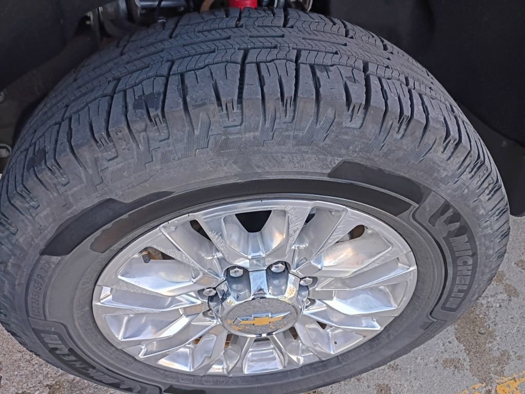 Used 2022 Chevrolet Silverado 3500 High Country AWD/4WD image 19