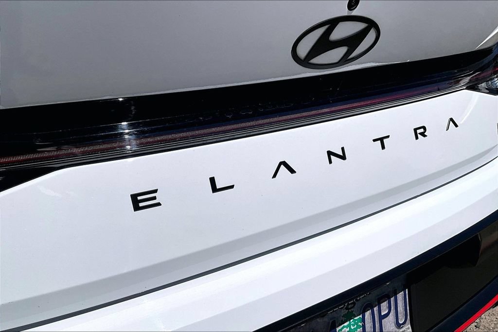 Used 2025 Hyundai Elantra N FWD image 33