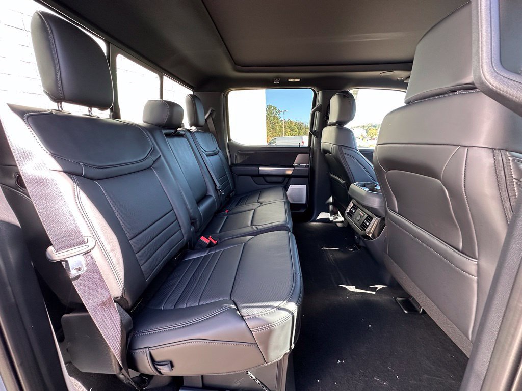 New 2027 Ford F250 Platinum AWD/4WD image 29