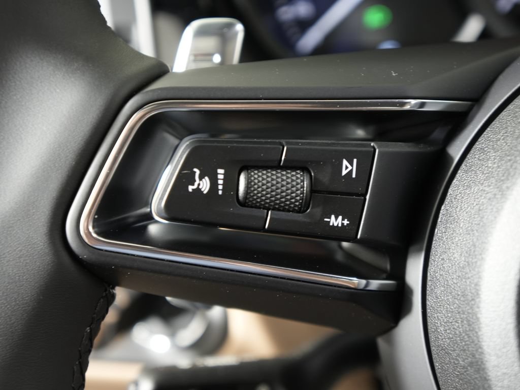 New 2026 Porsche Macan AWD/4WD image 22