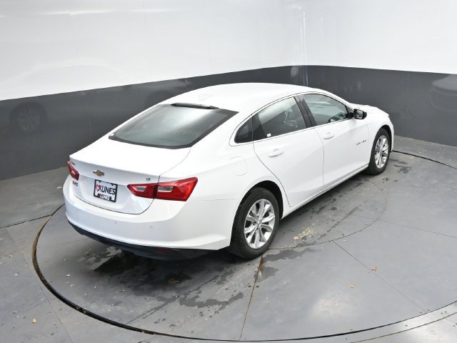 Used 2025 Chevrolet Malibu LT FWD image 32
