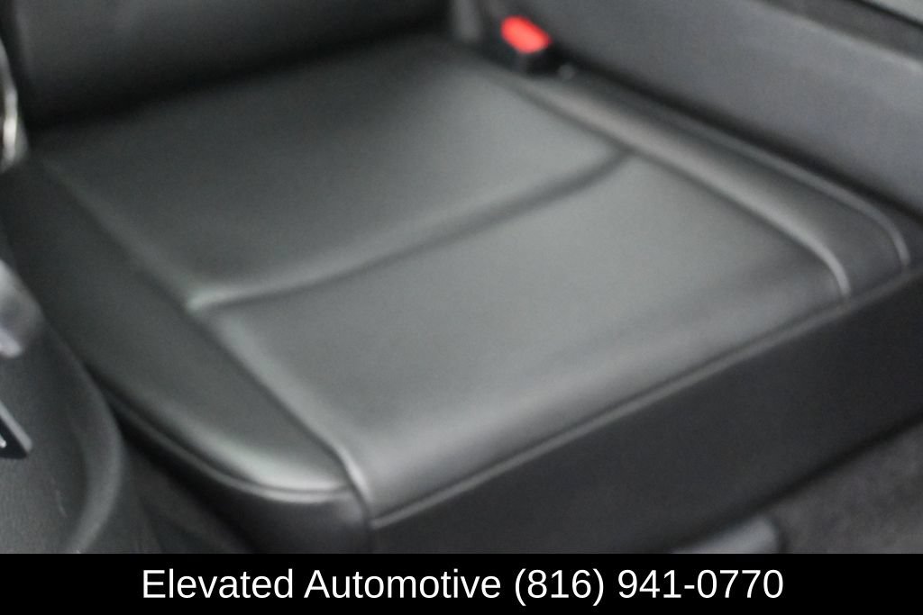 Used 2022 Nissan Pathfinder Platinum w/ Cargo Package AWD/4WD image 13