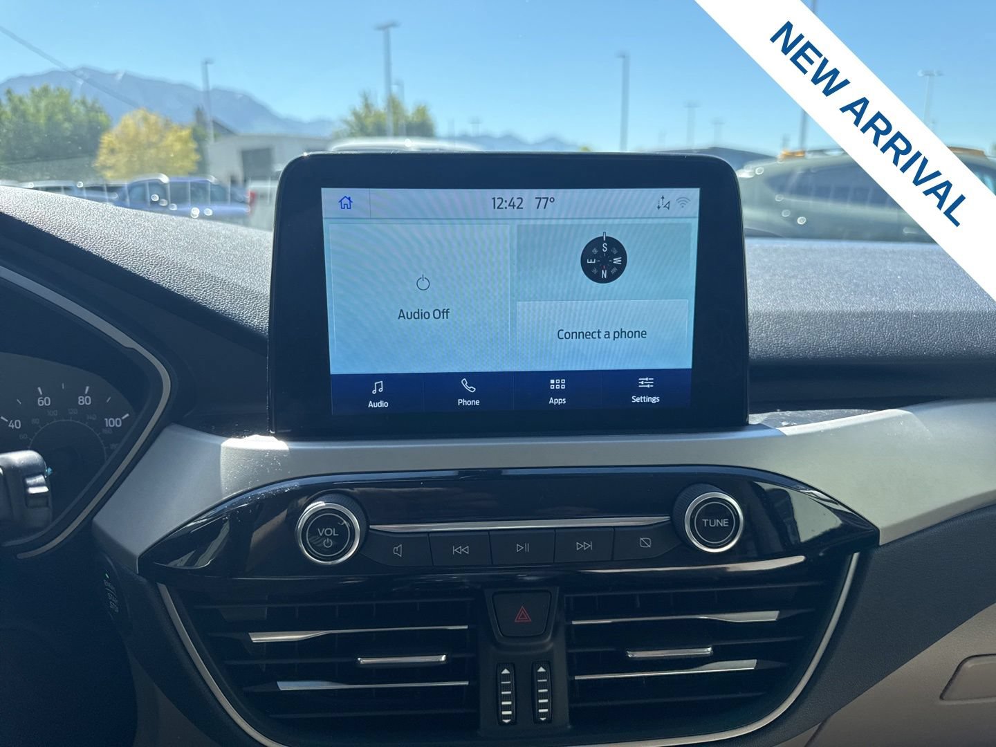 Used 2021 Ford Escape SE FWD image 24