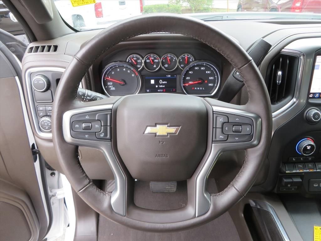Used 2022 Chevrolet Silverado 1500 LTZ w/ LTZ Convenience Package II image 18