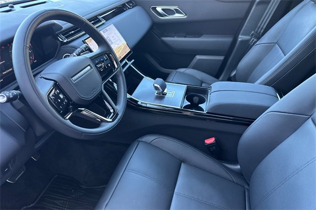 New 2026 Land Rover Range Rover Velar Dynamic SE image 9