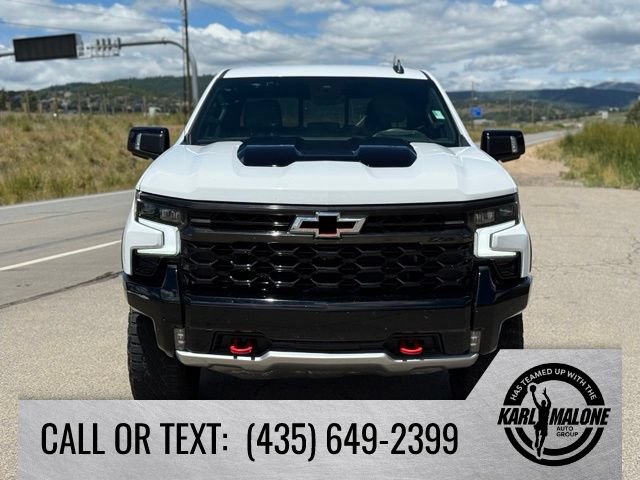 Used 2023 Chevrolet Silverado 1500 ZR2 w/ Technology Package AWD/4WD image 9