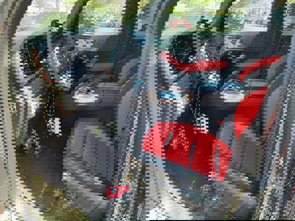 Used 2023 Mercedes-Benz GLE 53 AMG 4MATIC image 7