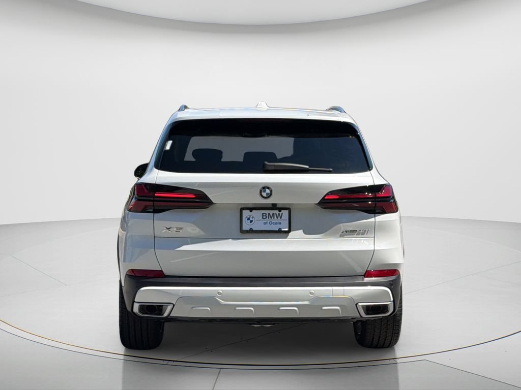 Certified 2026 BMW X5 xDrive40i w/ Parking Assistance Package AWD/4WD image 6