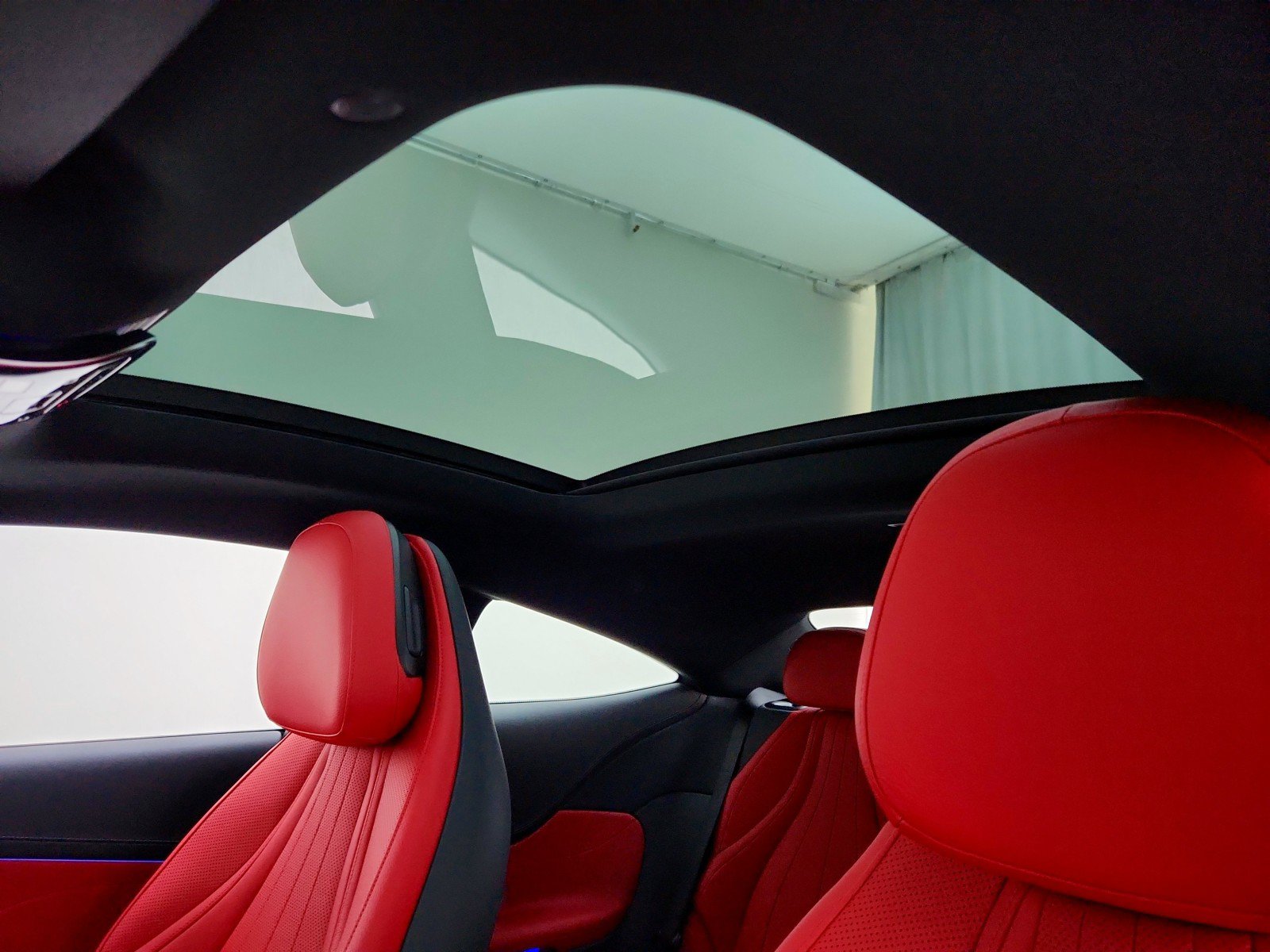 New 2027 Mercedes-Benz CLE 300 4MATIC Coupe image 15
