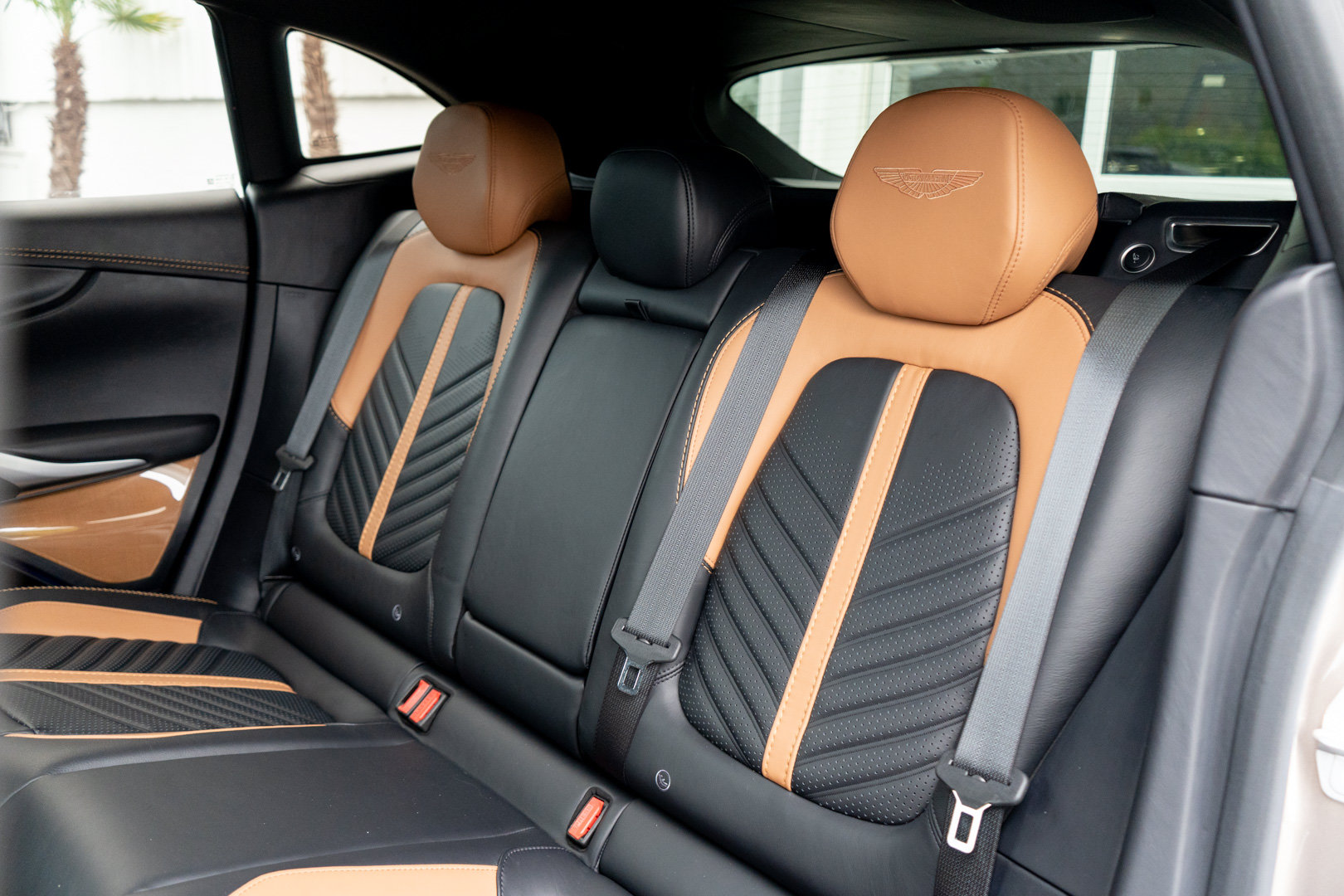 Used 2023 Aston Martin DBX 707 AWD/4WD image 23