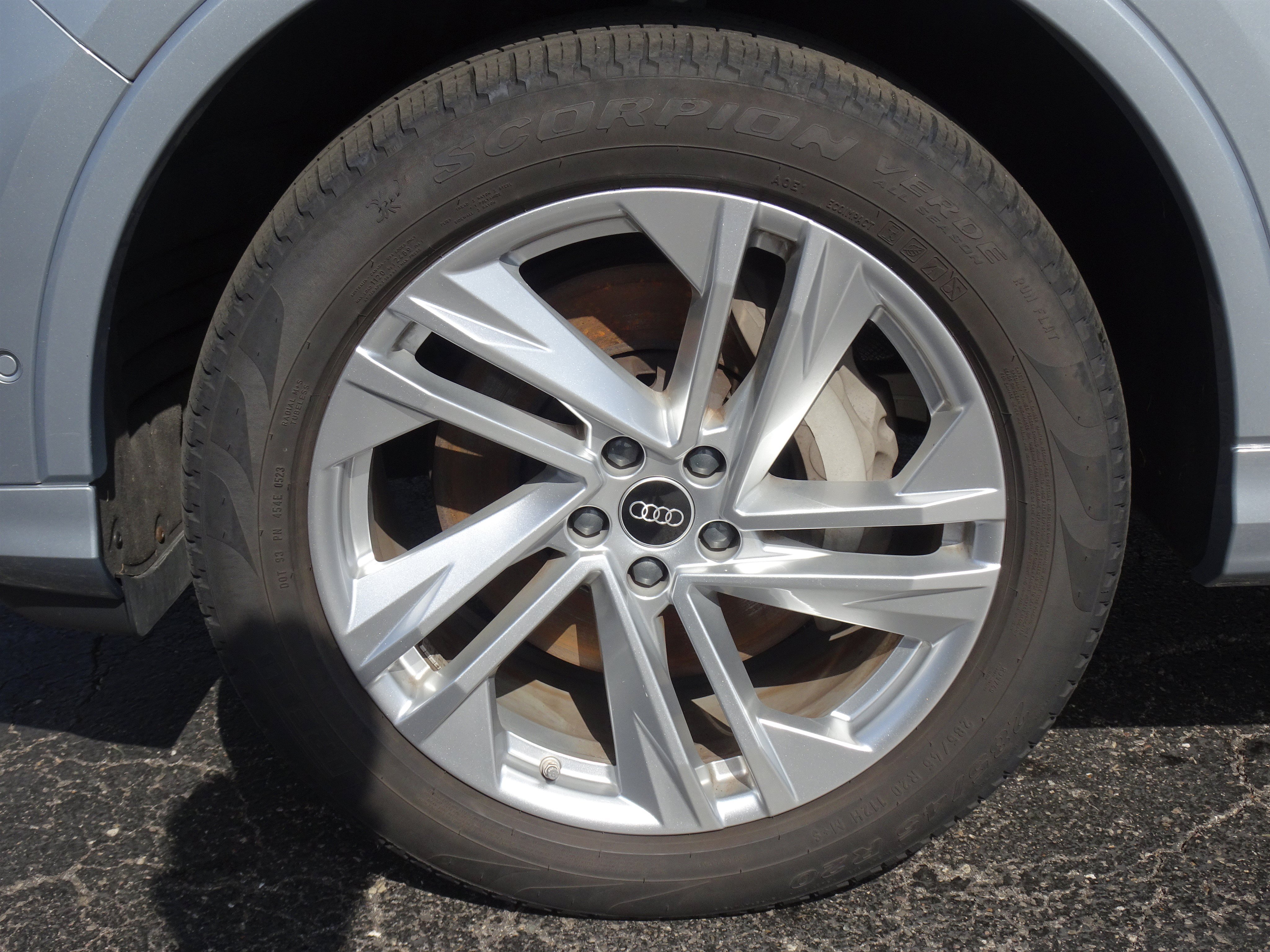 Certified 2023 Audi Q7 2.0T Premium w/ Convenience Package AWD/4WD image 18