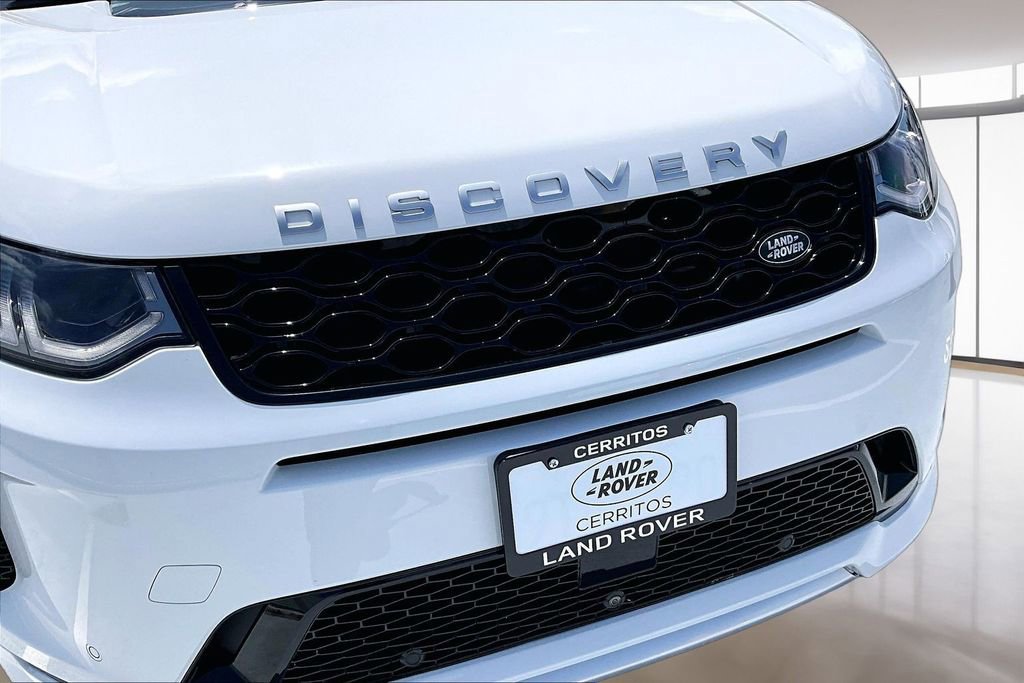 Certified 2025 Land Rover Discovery Sport S AWD/4WD image 31
