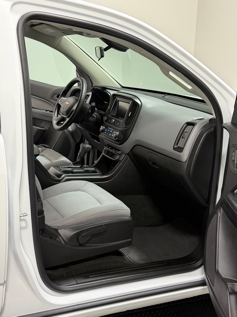 Used 2018 Chevrolet Colorado W/T w/ WT Convenience Package AWD/4WD image 11