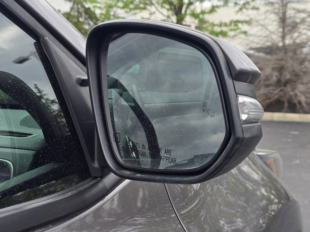 Used 2019 Toyota Highlander SE image 22