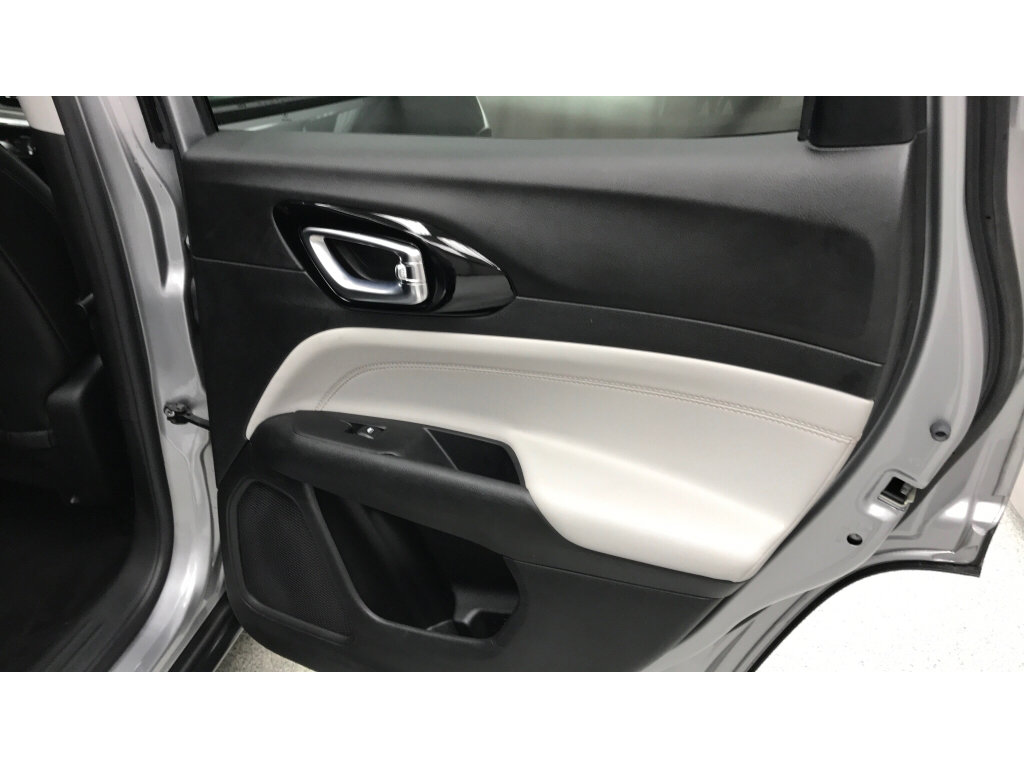 Used 2022 Jeep Compass Limited AWD/4WD image 21