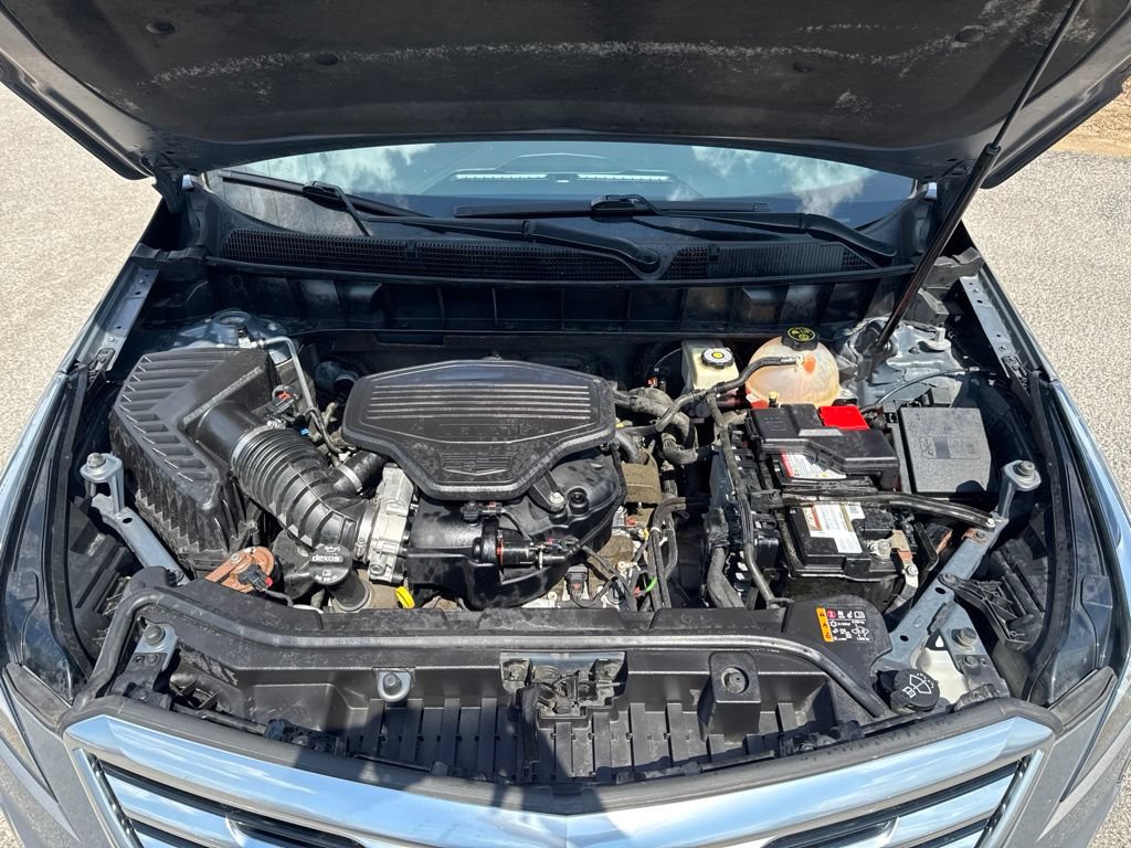 Used 2017 Cadillac XT5 FWD image 8