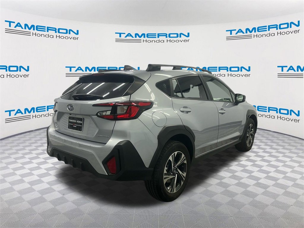 Used 2024 Subaru Crosstrek 2.0i Premium image 5