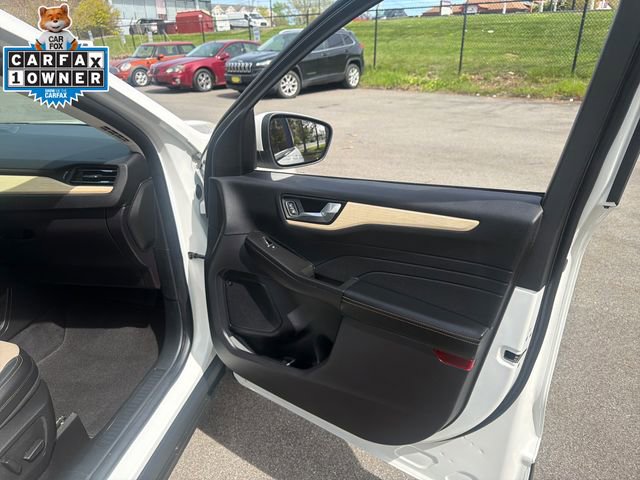 Certified 2022 Ford Escape Titanium w/ Titanium Elite Package AWD/4WD image 12