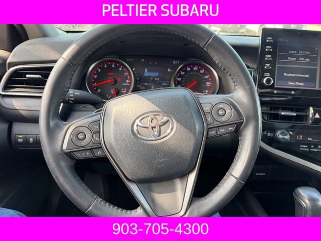 Used 2021 Toyota Camry XSE image 10