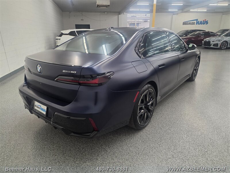 Used 2024 BMW i7 xDrive60 w/ M Sport Package RWD image 9