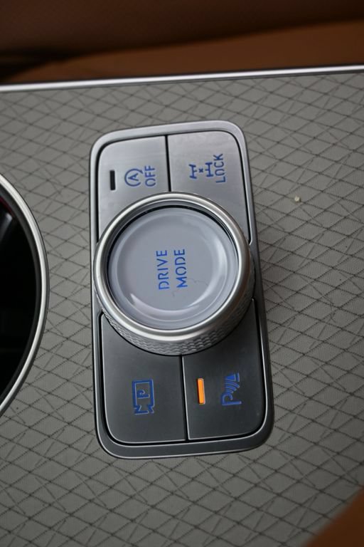 Used 2025 Genesis GV80 2.5T Advanced AWD/4WD image 36