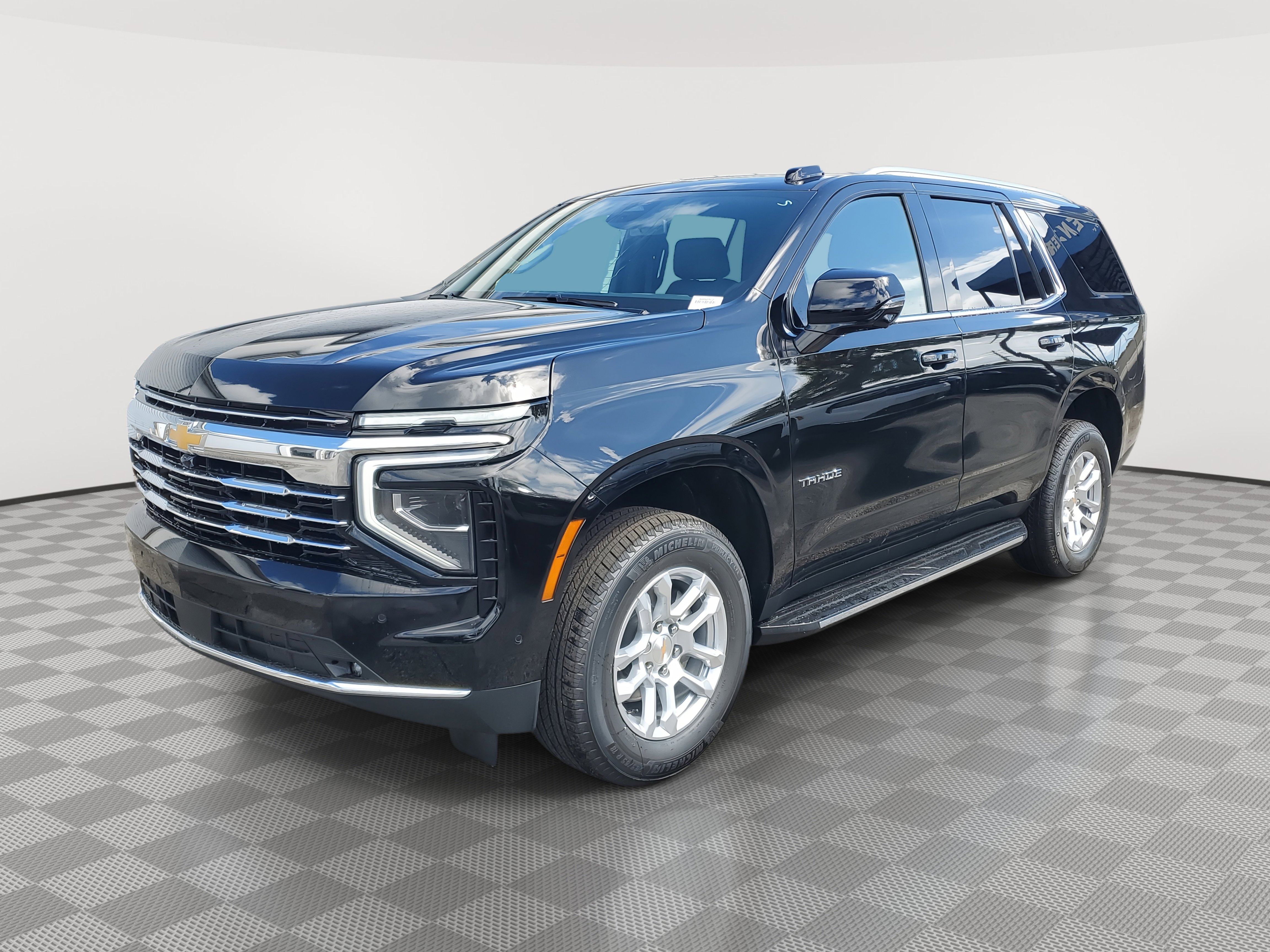 New 2026 Chevrolet Tahoe LT image 2