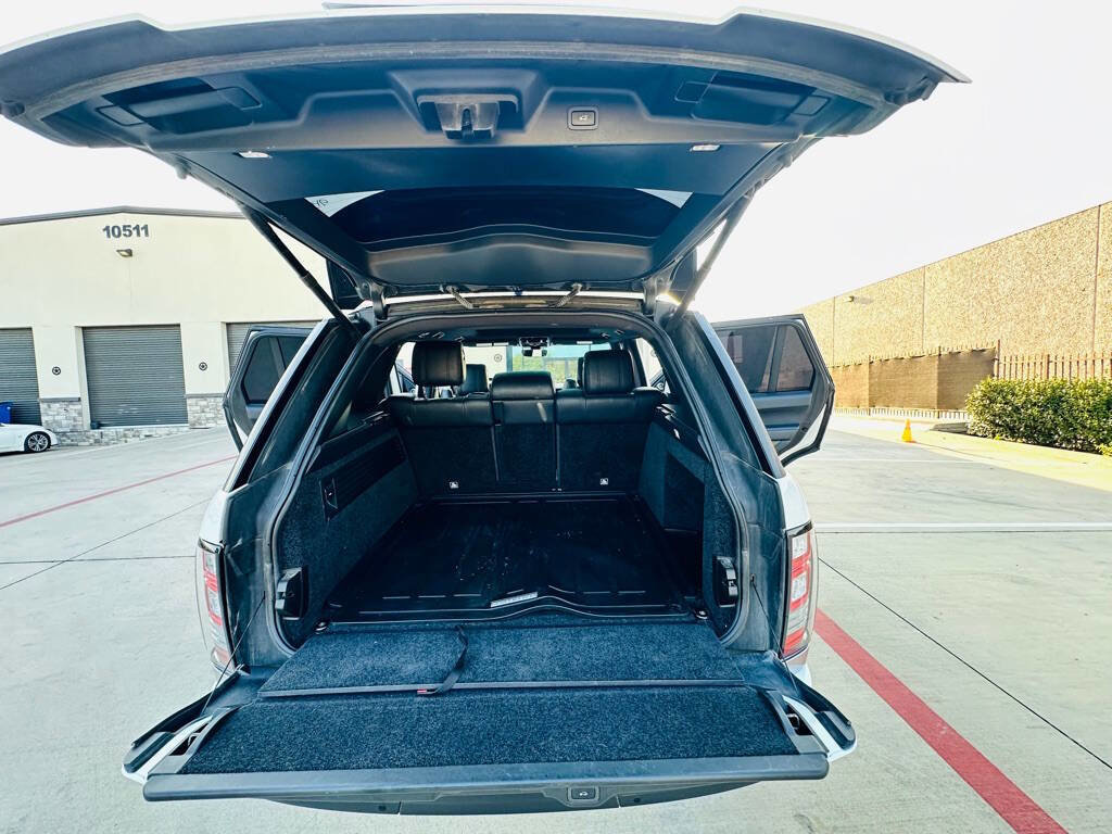 Used 2017 Land Rover Range Rover HSE image 20