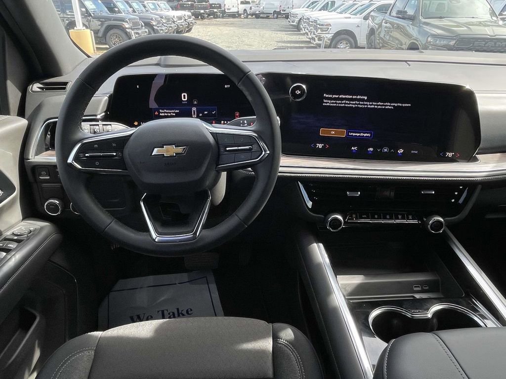 Used 2025 Chevrolet Tahoe LS image 21