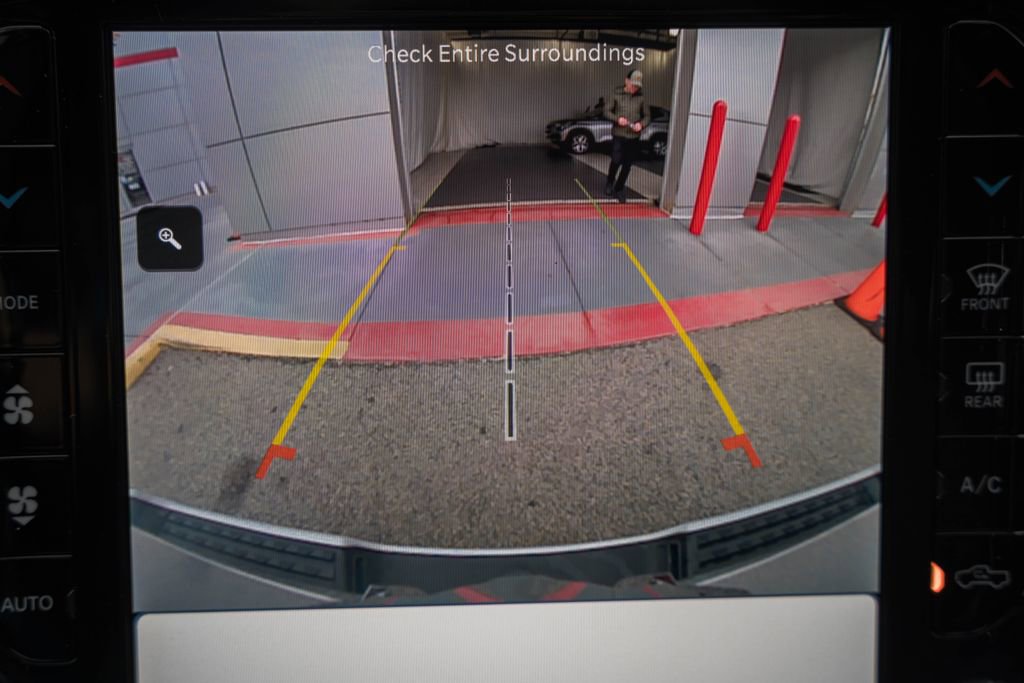 Used 2023 RAM 1500 Laramie image 46