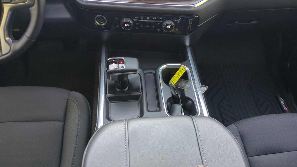 Used 2024 Chevrolet Silverado 1500 LT Trail Boss AWD/4WD image 14