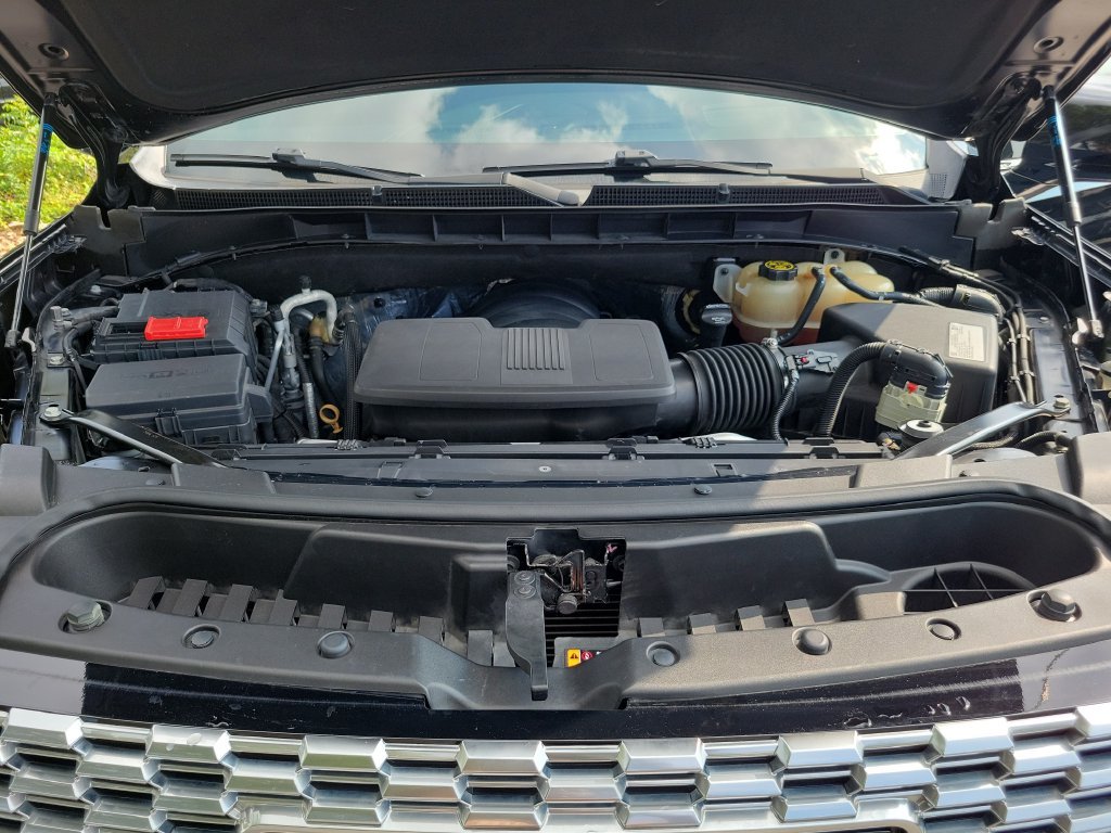 Used 2021 GMC Yukon Denali w/ Denali Premium Package RWD image 39