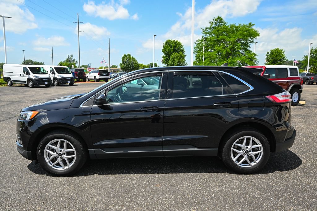 Used 2023 Ford Edge SEL w/ Convenience Package AWD/4WD image 8