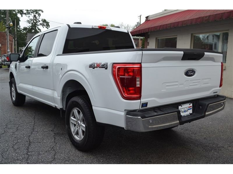 Used 2022 Ford F150 XLT AWD/4WD image 3