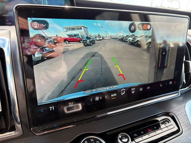 Used 2025 Ford Expedition Platinum image 33