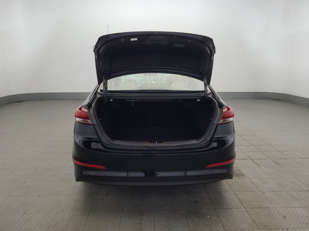 Used 2018 Hyundai Elantra SEL w/ Cargo Package FWD image 29