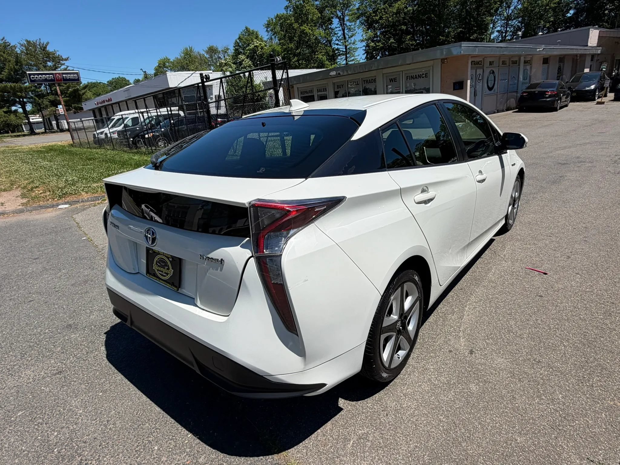 Used 2016 Toyota Prius Three Touring FWD image 5