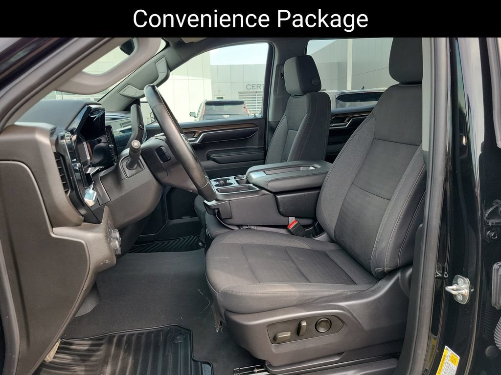 Used 2024 Chevrolet Silverado 1500 LT AWD/4WD image 7