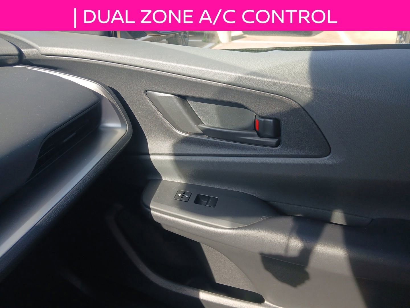 Used 2026 Toyota Prius LE FWD image 15