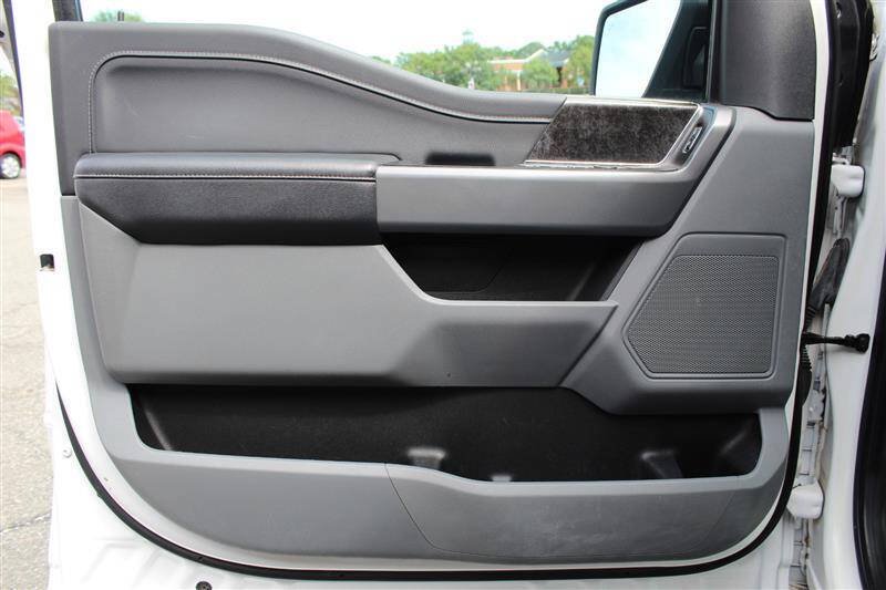 Used 2022 Ford F150 XLT w/ Equipment Group 301A Mid AWD/4WD image 11