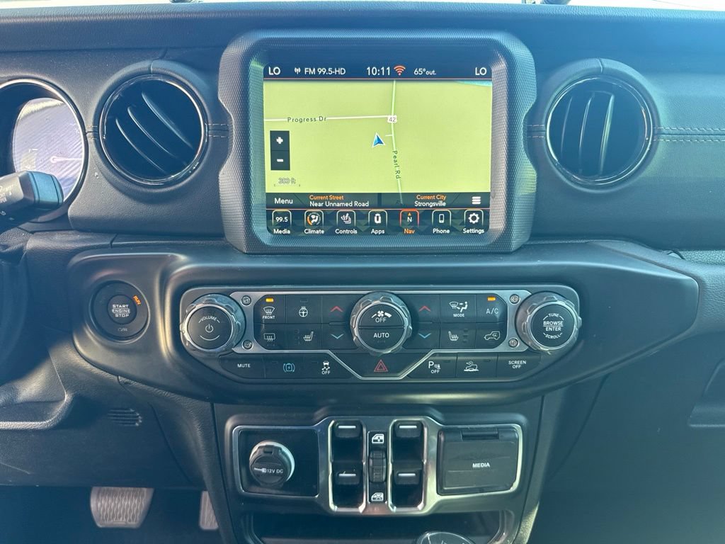 Used 2021 Jeep Wrangler Unlimited Sahara AWD/4WD image 43