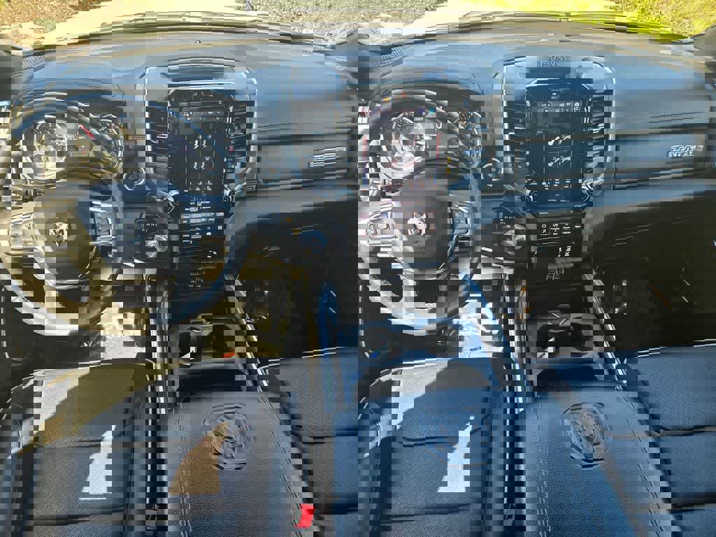 Used 2025 RAM 1500 Laramie image 9