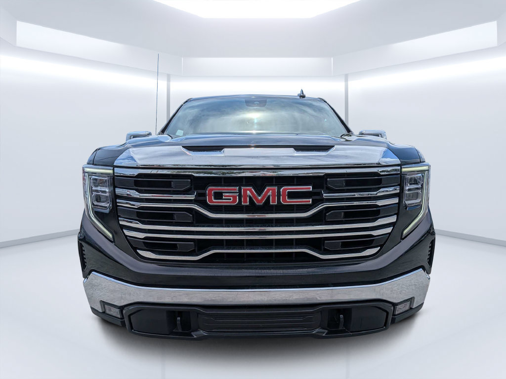 Used 2025 GMC Sierra 1500 SLT RWD image 11