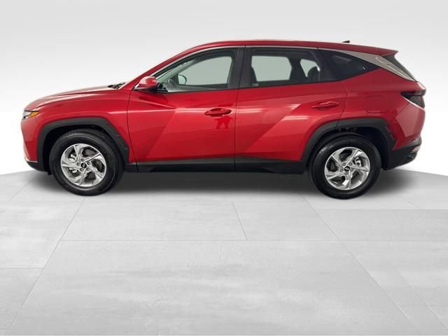 Used 2023 Hyundai Tucson SE image 5