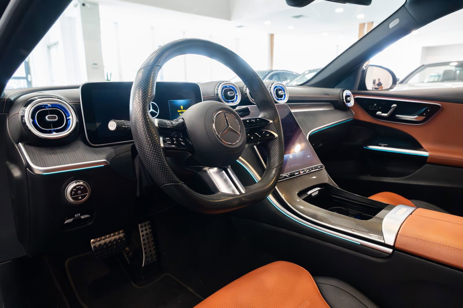 Used 2022 Mercedes-Benz C 300 4MATIC Sedan w/ AMG Line w/ Night Package image 7