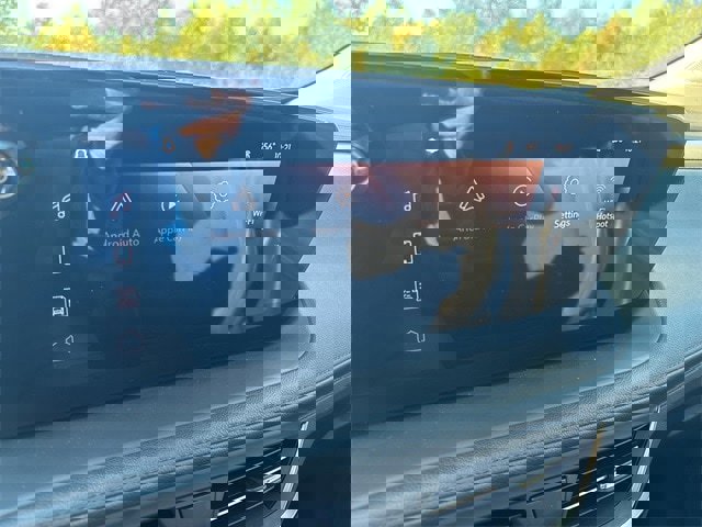 Used 2024 Buick Encore GX Preferred image 17