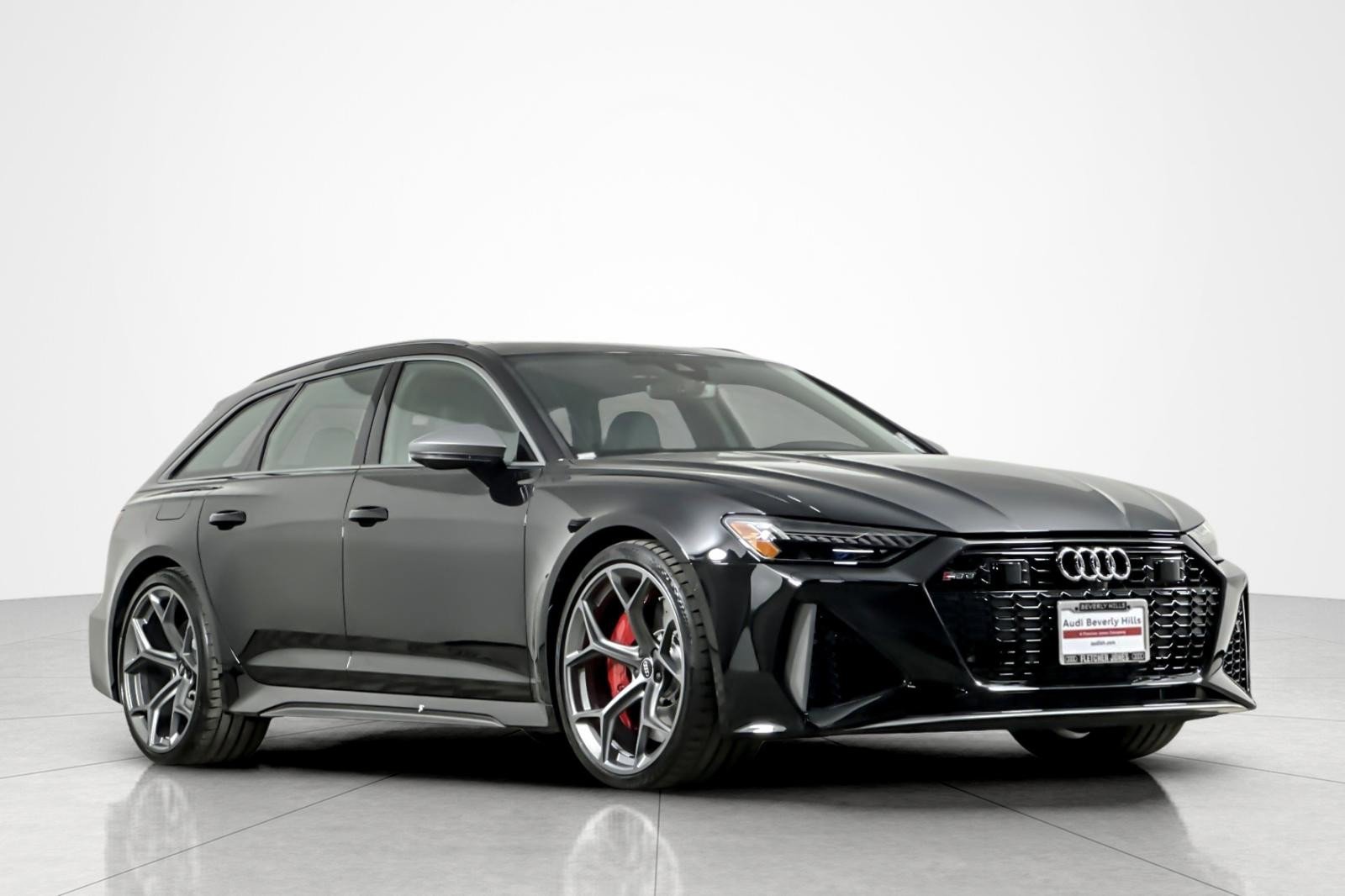 New 2026 Audi RS 6 performance video 2