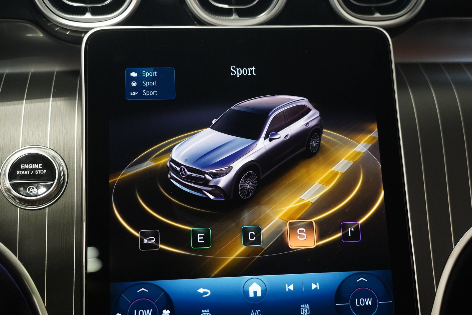 Certified 2026 Mercedes-Benz GLC 300 4MATIC image 23